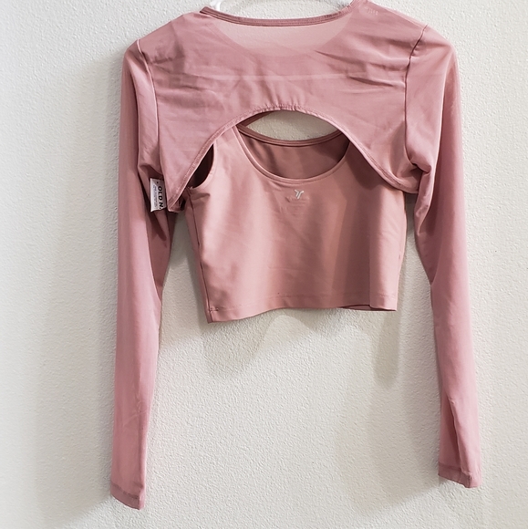 Old Navy crop tank, mesh attachedonv sleeved, size xs NWT - Picture 1 of 3